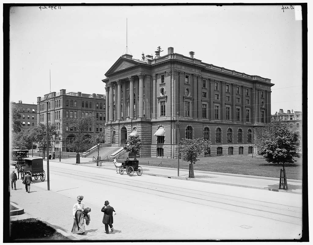 Massachusetts Institute of Technology